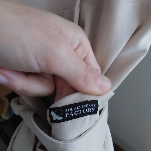 Mini button-up Camping Dress - Picture 4 of 4